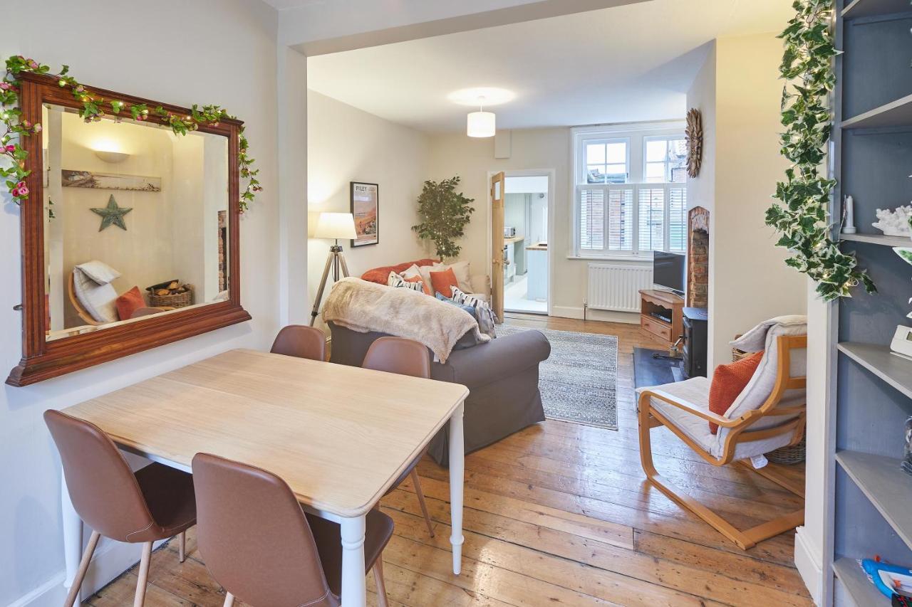 Host & Stay - 1 Coastguard Cottages Скарбъро Екстериор снимка