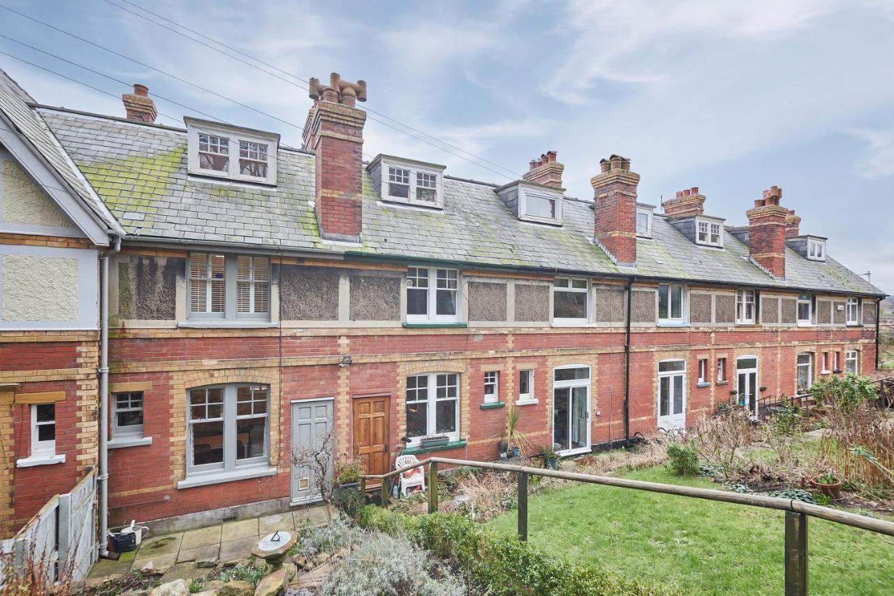 Host & Stay - 1 Coastguard Cottages Скарбъро Екстериор снимка