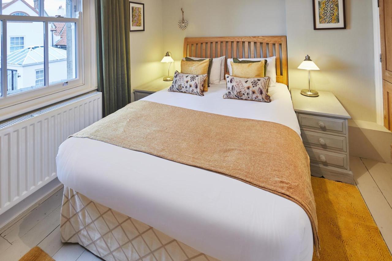 Host & Stay - 1 Coastguard Cottages Скарбъро Екстериор снимка