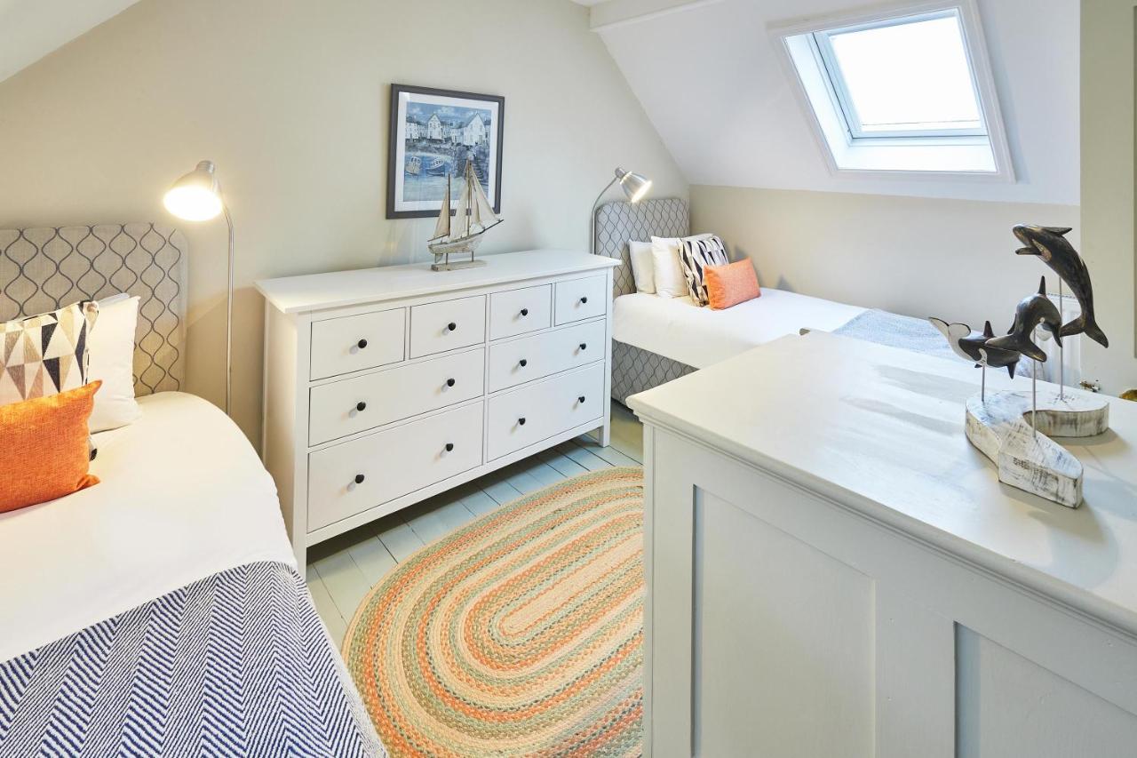 Host & Stay - 1 Coastguard Cottages Скарбъро Екстериор снимка