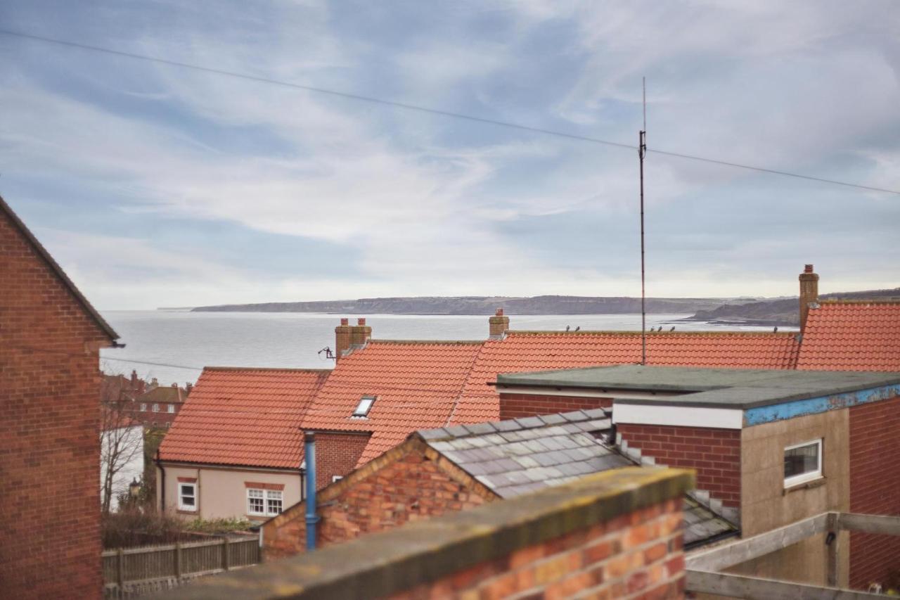 Host & Stay - 1 Coastguard Cottages Скарбъро Екстериор снимка