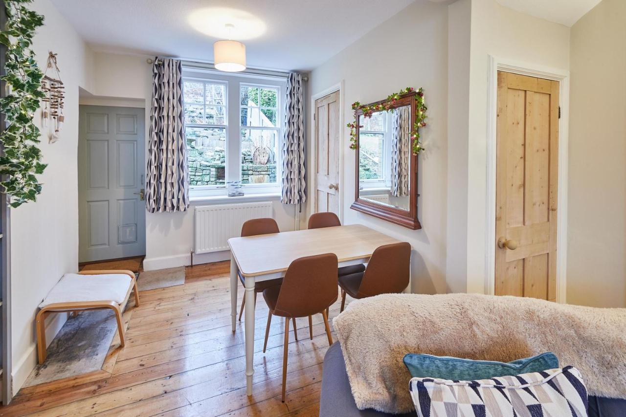Host & Stay - 1 Coastguard Cottages Скарбъро Екстериор снимка